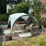 Guest house Hollyside