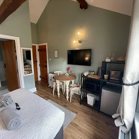 Gæstehus Hollyside 3*