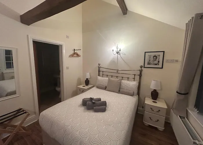 Hollyside 3* Carlisle (Cumbria)